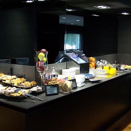 Zenit Vigo Hotel Ngoại thất bức ảnh
