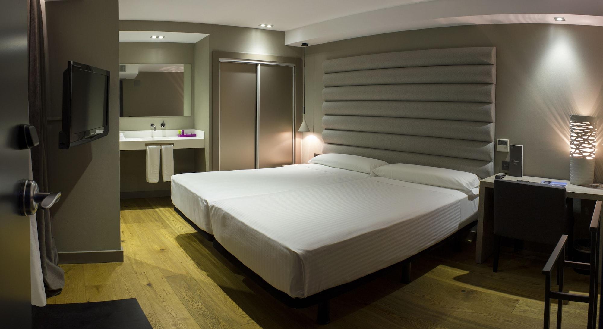 Zenit Vigo Hotel Ngoại thất bức ảnh