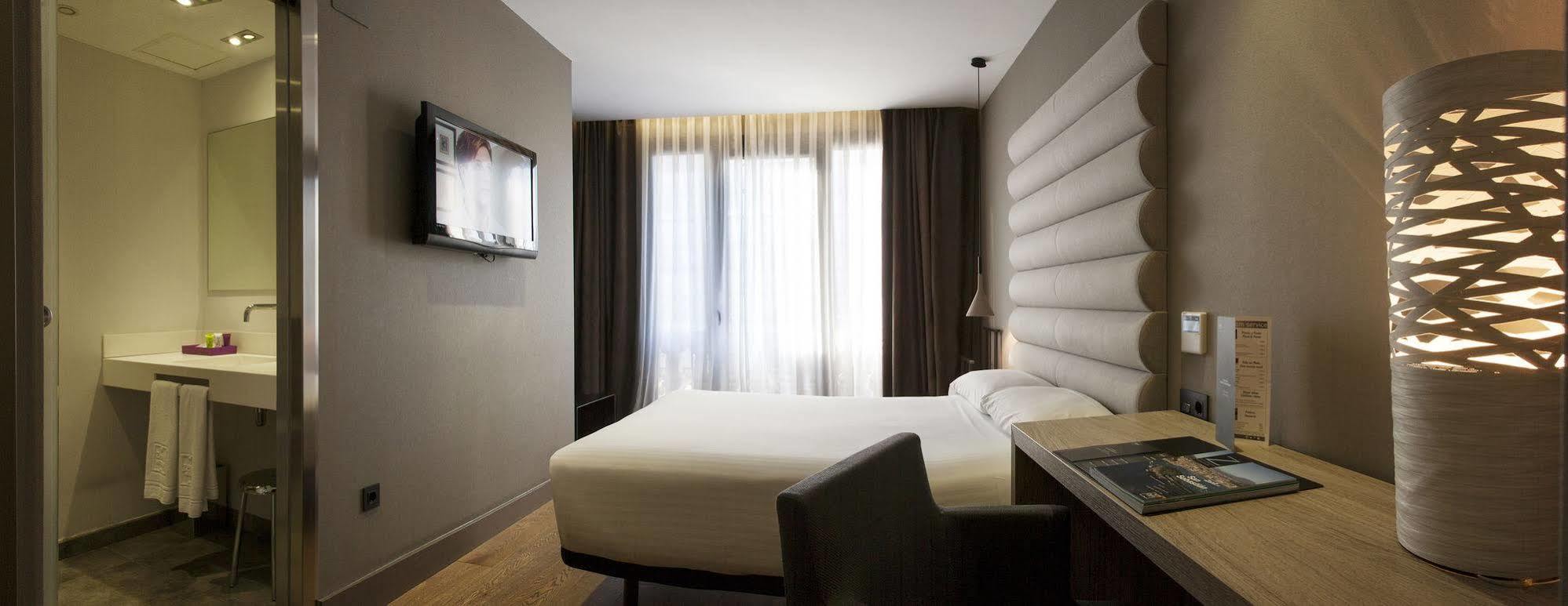 Zenit Vigo Hotel Ngoại thất bức ảnh