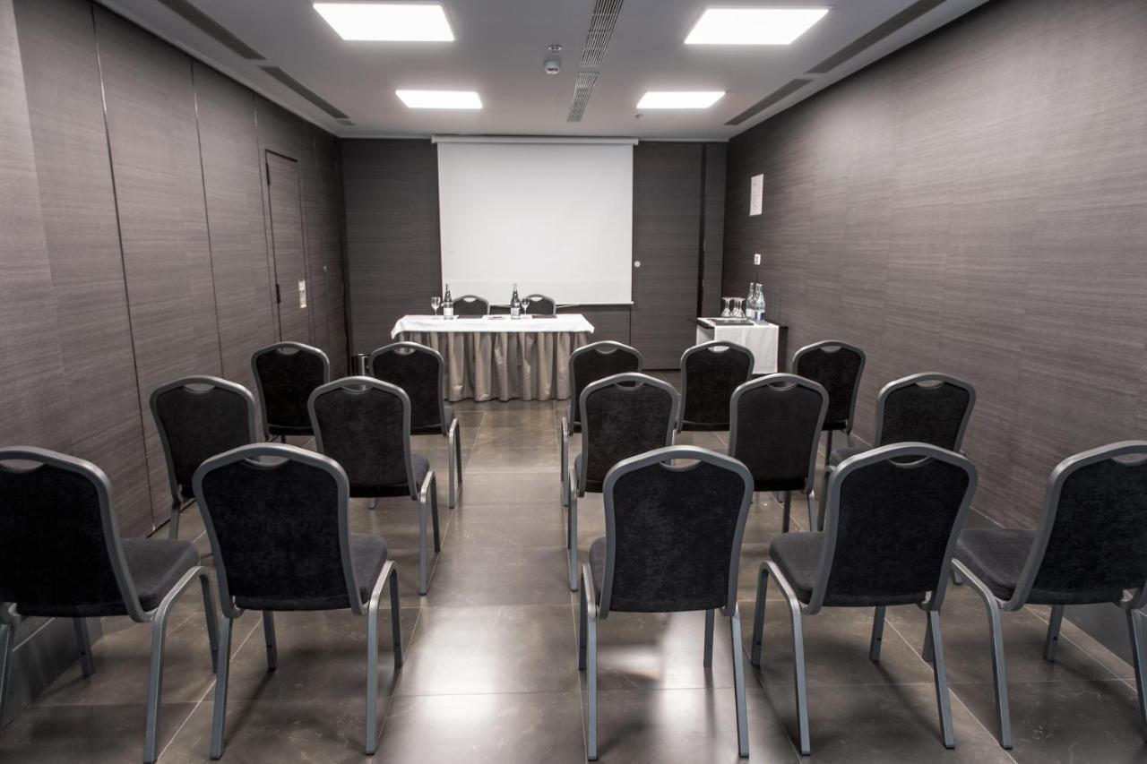 Zenit Vigo Hotel Ngoại thất bức ảnh